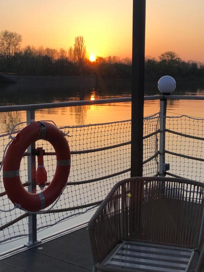 Seinehouse - Maison Flottante Vaux-Sur-Seine 外观 照片